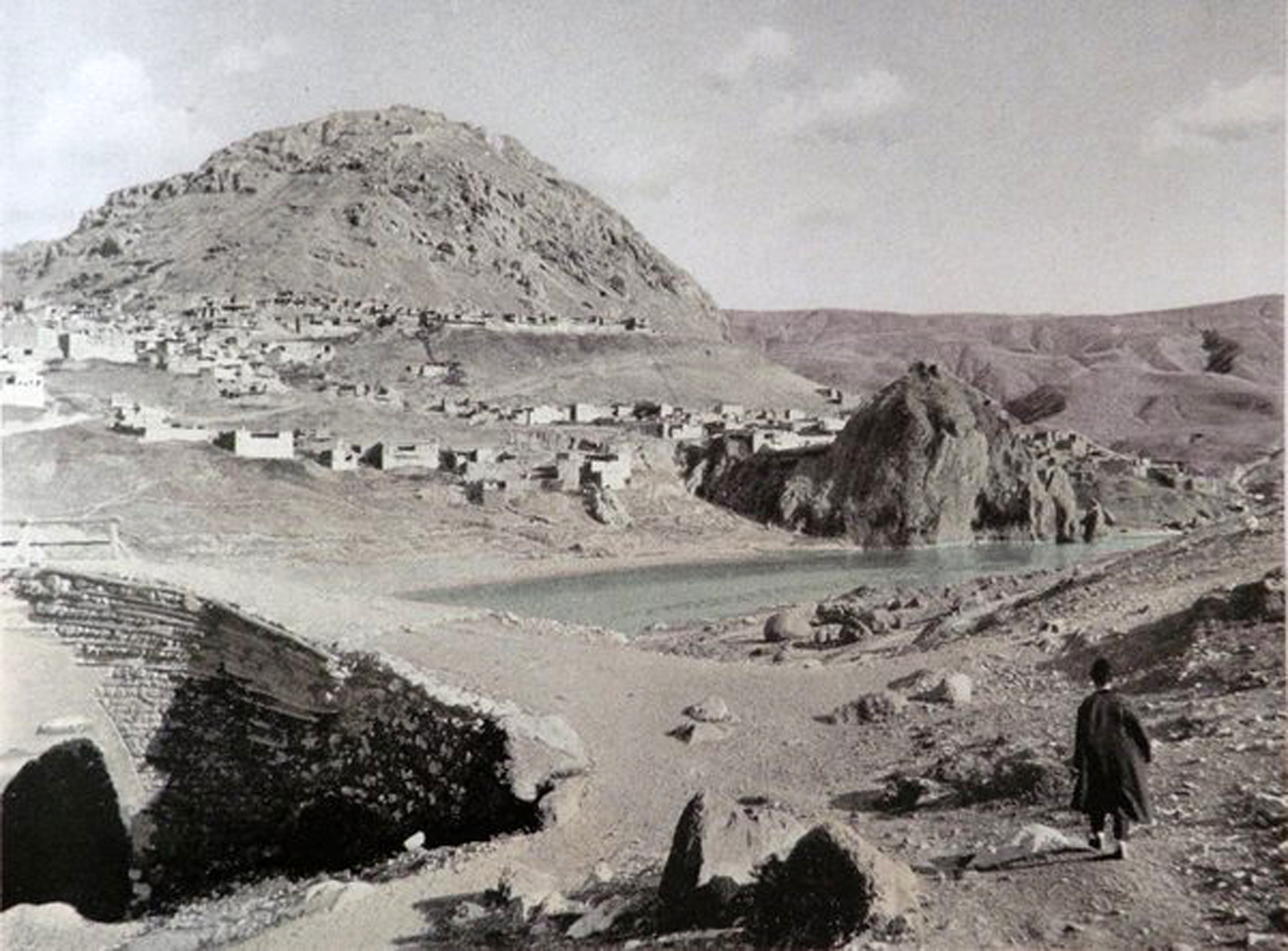 PALU - A?a?? Mahalle - 1901 
Kaynak: Raymond H.Koverkian, Les Armeniens kitab?