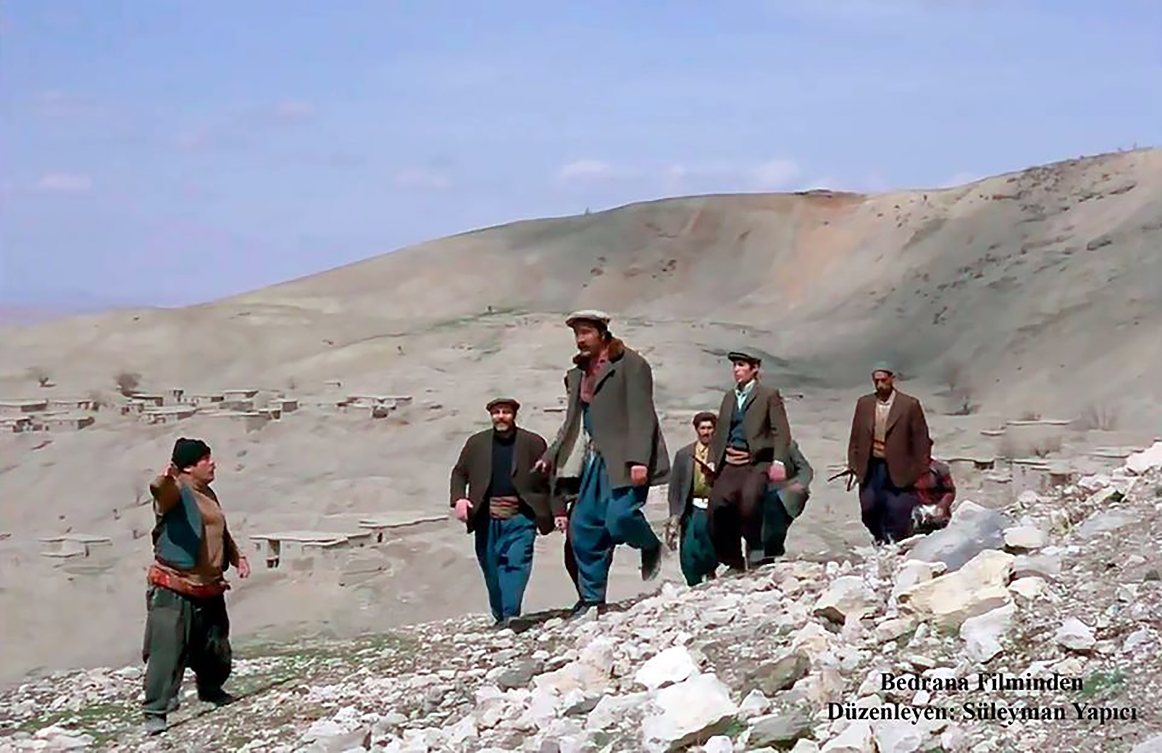 PALU - Arka Planda Zeve'den Genel G&ouml;r&uuml;nt&uuml; - 1974 
Bedrana Filmi - D&uuml;zenleyen S&uuml;leyman Yap?c?