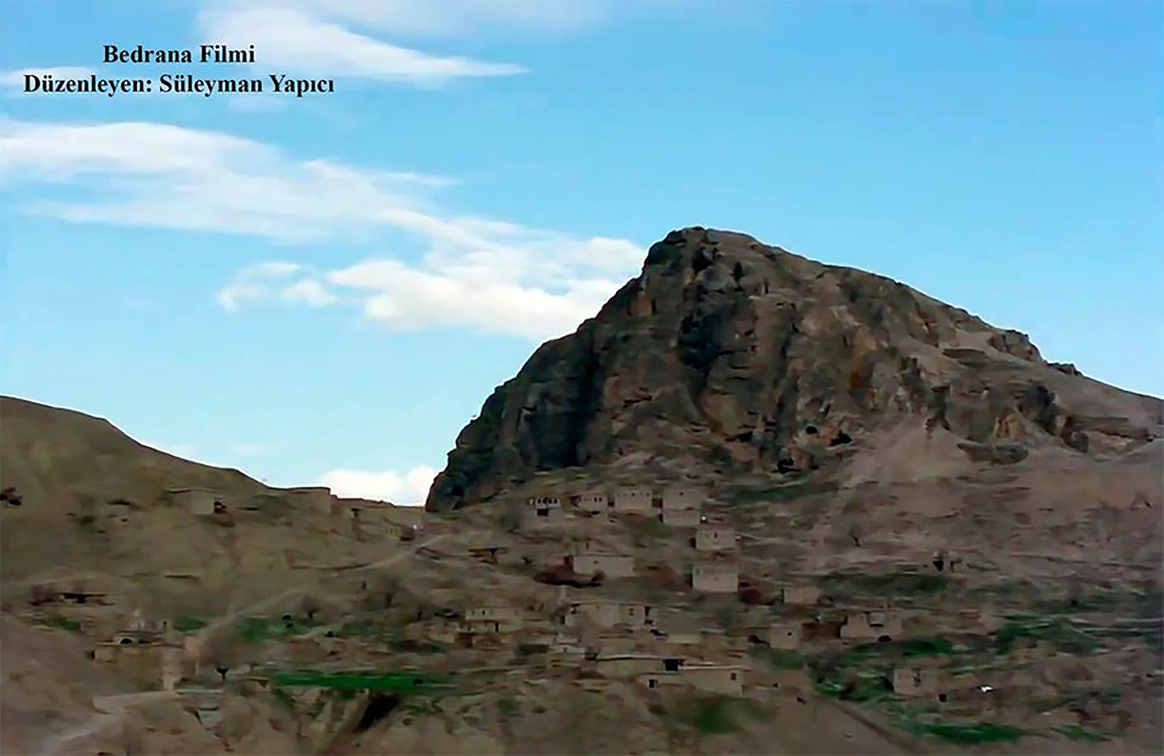 PALU - Zeve ve Palu Kalesi - 1974 / Bedrana Filmi 
D&uuml;zenleyen S&uuml;leyman Yap?c?